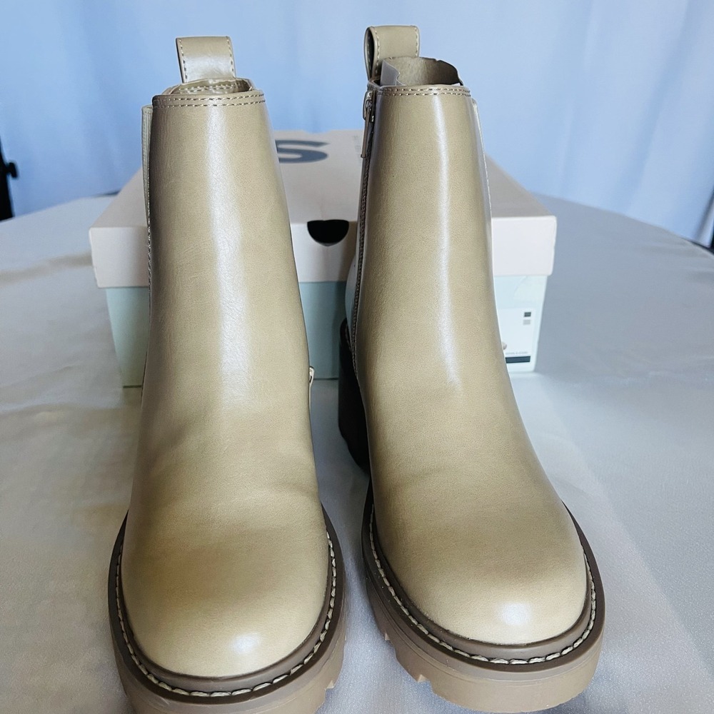 SO Memory Foam Boots Size 6 MED Tan color (Orig $49.99) - Picture 10 of 10